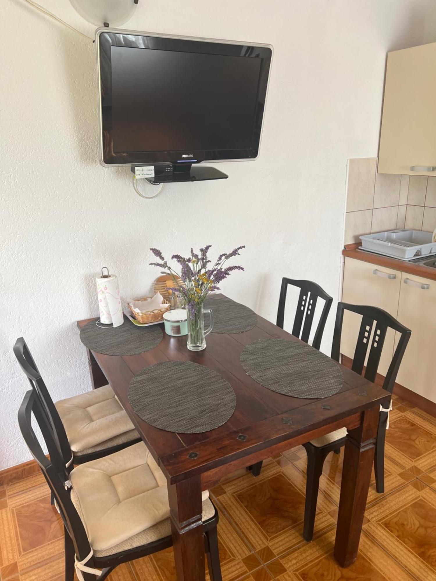 Apartmani Anna Vir Exterior photo